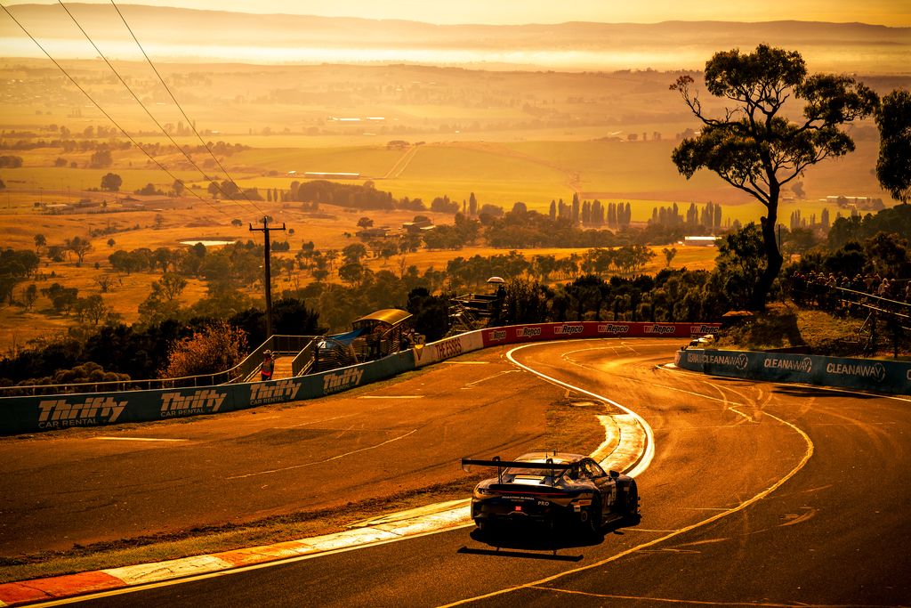 Stærk Bathurst-debut: Bastian Buus halvandet sekund fra podiet i Australien
(Foto: Phantom Global Racing)